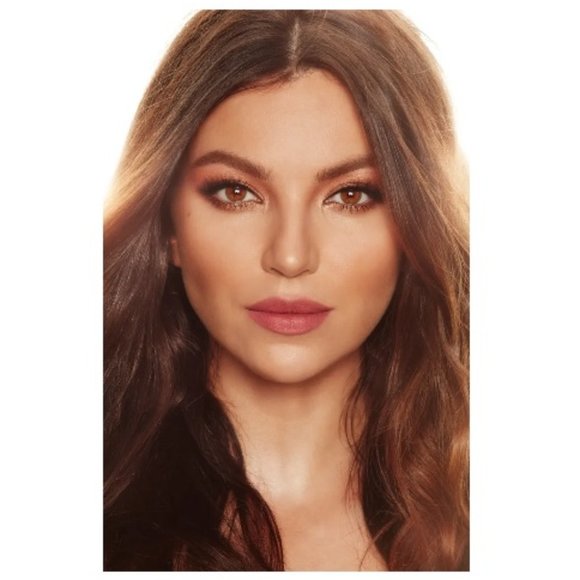 Charlotte Tilbury Wonderglow Face Primer, NEW - Full Size 1.35 oz./40 ml. - Picture 10 of 16